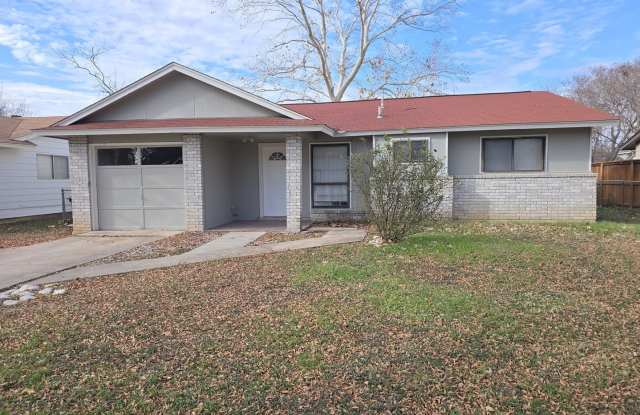 617 PECAN DR photos photos