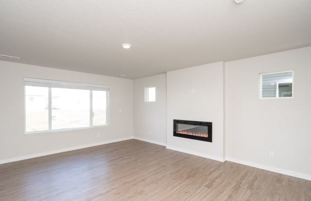 3 Bedroom Two Story Twinhome - 4402 Northeast 14th Street, Ankeny, IA 50021