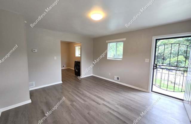 2762 Palm Dr Gallery 2