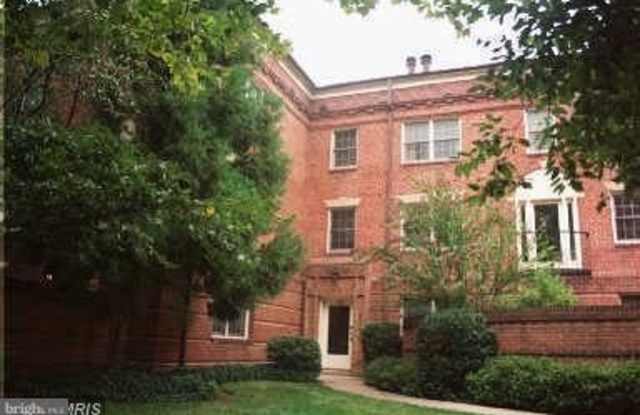 1111 N PITT ST #1A photos photos