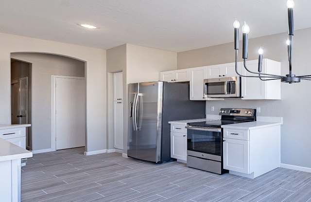 Fantastic home with Solar  a den! photos photos