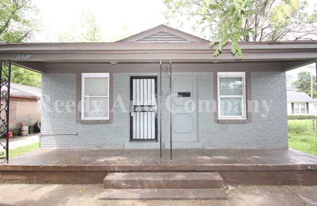 1371 Hyde Park Blvd - 1371 Hyde Park Boulevard, Memphis, TN 38108