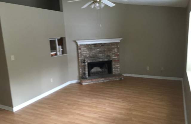 1816 High Ct Gallery 3