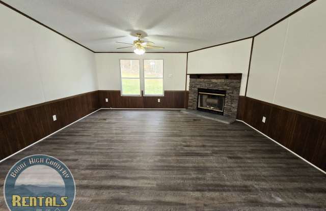 3 Bedroom in Trade, TN Gallery 4