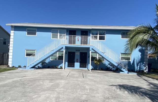 1618 W 26th Court photos photos