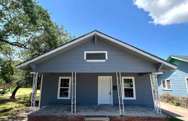 Move-in Ready 2/1 in Port Arthur photos photos