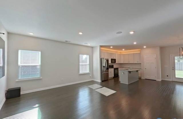 26628 Kyle Lane Gallery 2