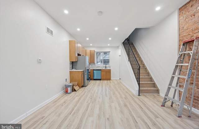 2615 EARP Street Gallery 3
