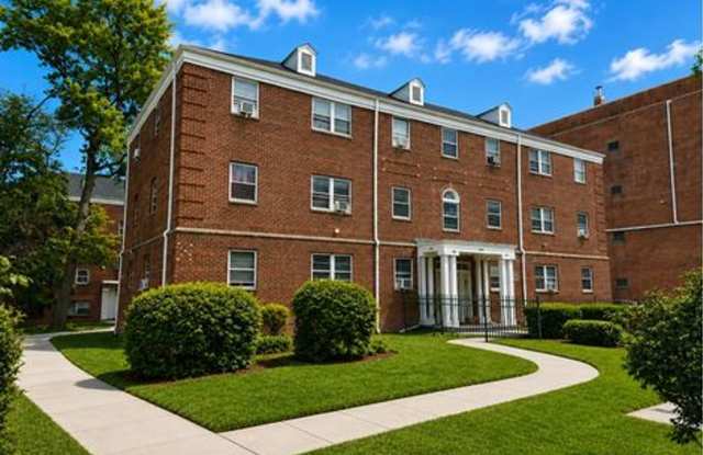 Classic Charm Meets Modern Living with Spacious Layouts & Beautifully Updated Interiors Gallery 3