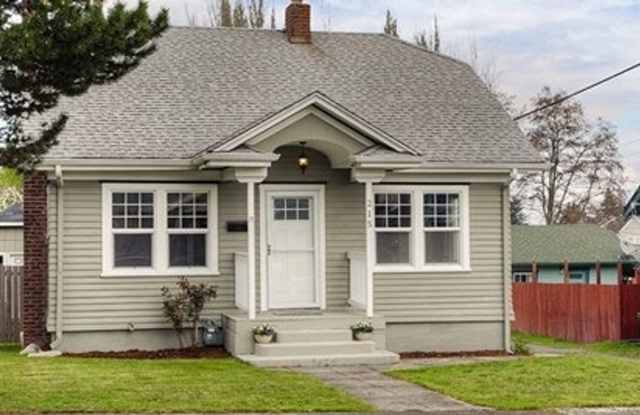 3bd/1ba House in South End Tacoma - 215 South 46th Street, Tacoma, WA 98418