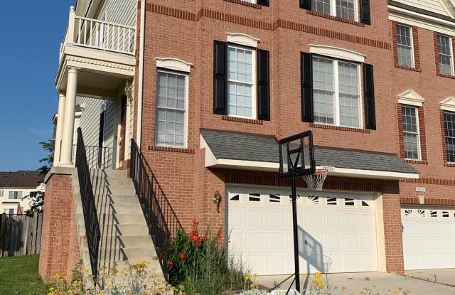25222 WHIPPOORWILL TERRACE - 25222 Whippoorwill Terrace, South Riding, VA 20152