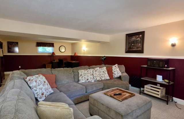 1475 Ambridge Road Gallery 4
