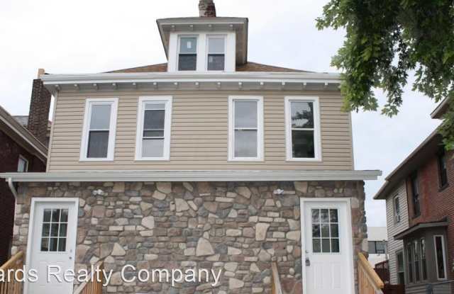 1549 Clifton Ave Gallery 2