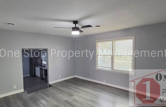 Beautiful 4 Bedroom 2 Bathroom Home in Kansas City! Gallery 4