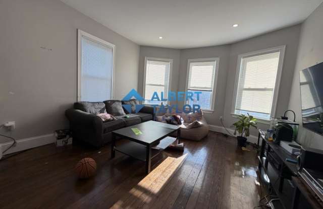 71 Hillside St. photos photos