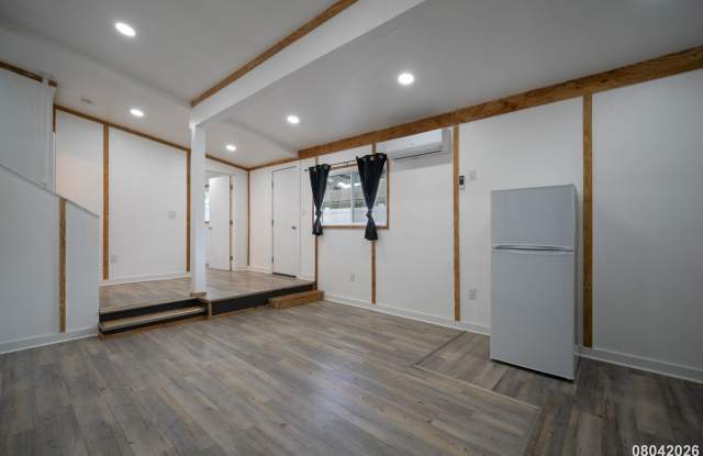 1bd 1ba with Parking - Dogs negotiable $2350 94-1167 Kahuahale St Gallery 4