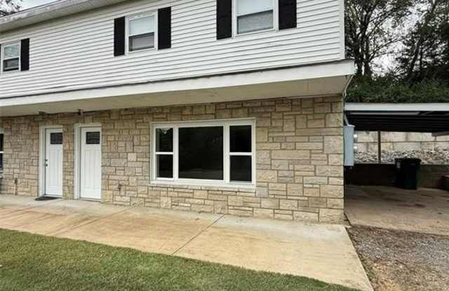 2632 Hillsboro Valley Park Road - 2632 Hillsboro Valley Park Road, High Ridge, MO 63049