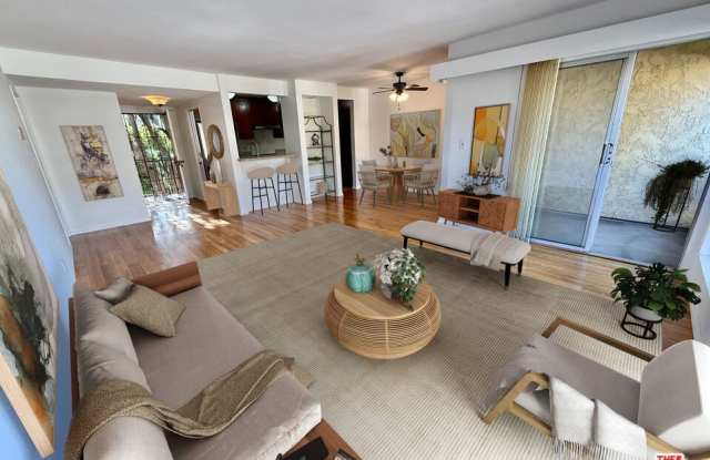 5600 Kensington Way unit: 210 photos photos