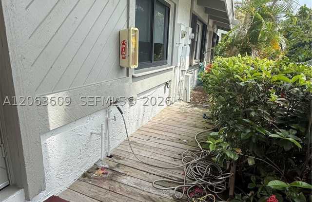 2645 S Parkview Dr Gallery 3