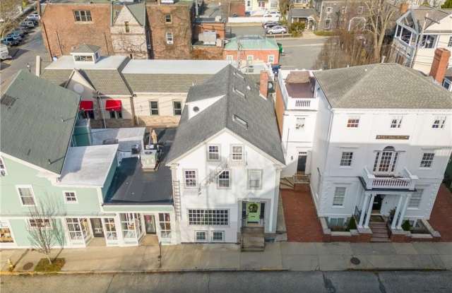 8 Franklin Street Gallery 2