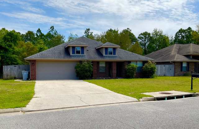 Beautiful Pet Friendly 4bed/2Bath Navarre Home Gallery 1