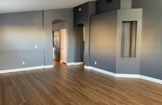 5123 W BUFFALO Street Gallery 4