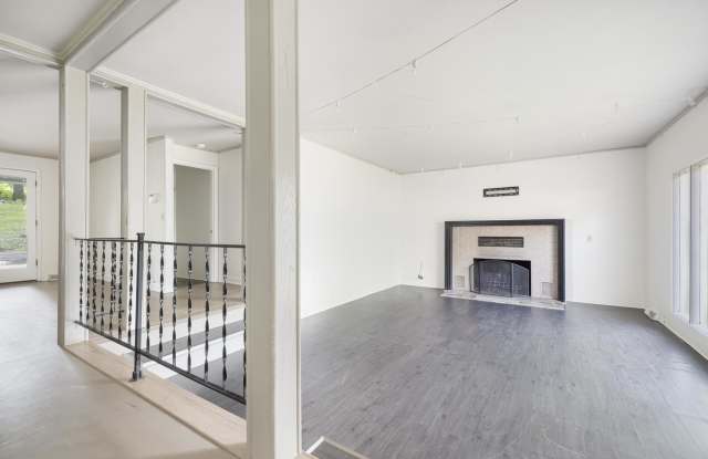 2314 Westwood Street - 1 Gallery 3