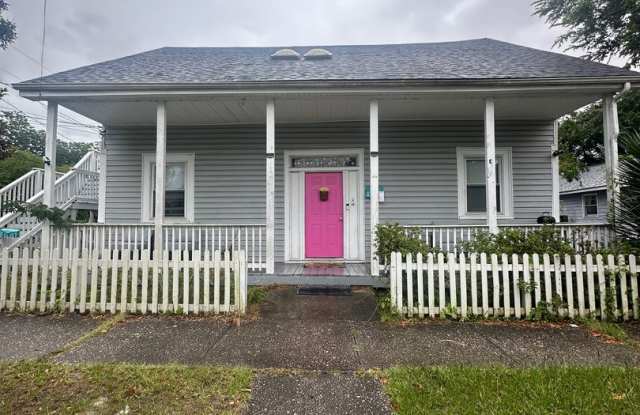 618 Harnett Street – Downstairs Unit | Wilmington, NC 28401 photos photos