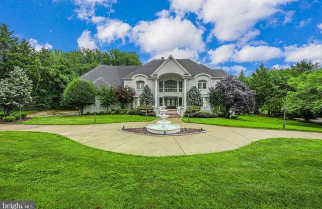 10521 ALLOWAY - 10521 Alloway Drive, Potomac, MD 20854
