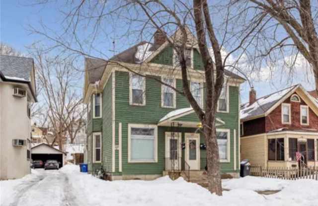 614 Bates Avenue photos photos