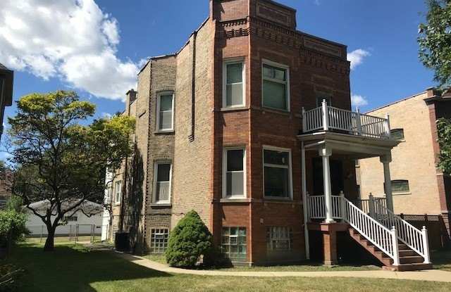 3916 N Kildare Avenue photos photos