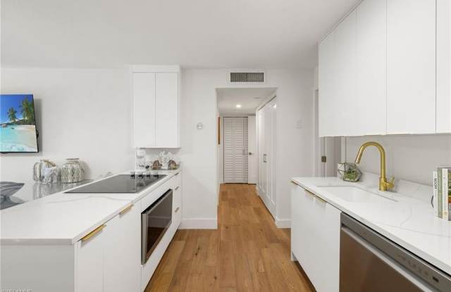 175 Fifth Avenue S Gallery 3