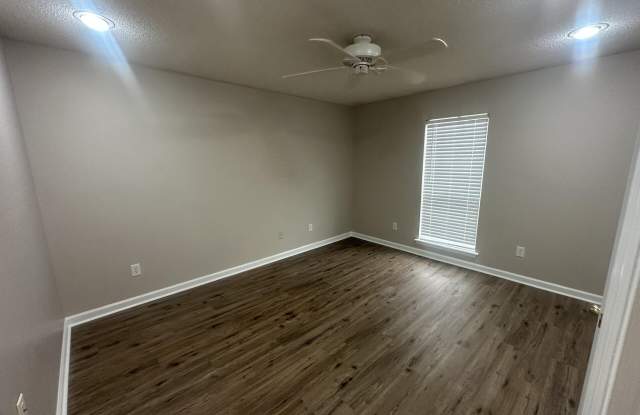 309 Timberidge Drive Gallery 4