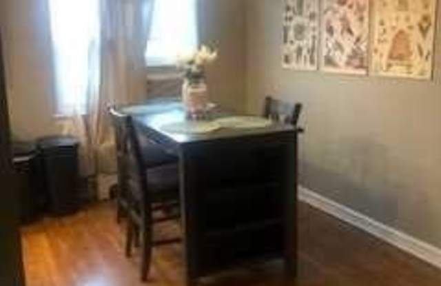 488  Colonial Terrace Gallery 3