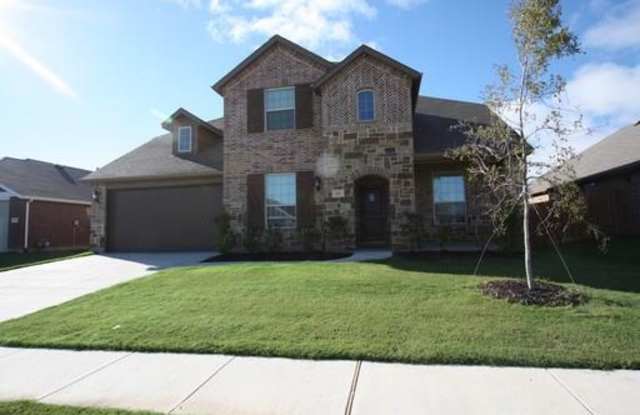 521 Cold Mountain Trail - 521 Cold Mountain Trl, Saginaw, TX 76131