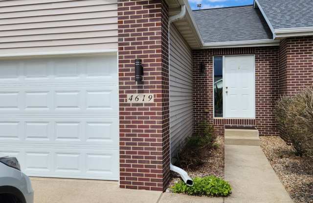 4619 Twain Street - 1 photos photos