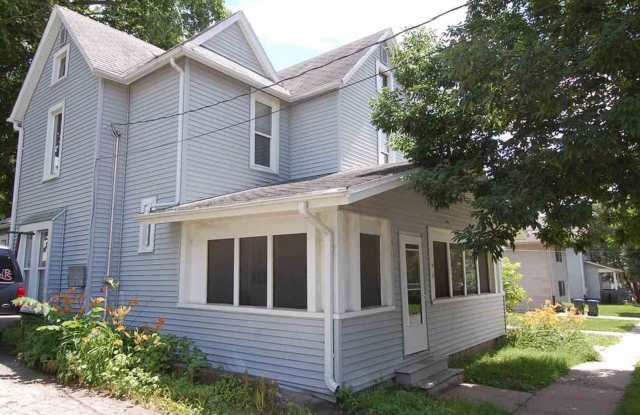 Remodeled 4-Bedroom Home Near Downtown with Yard & Garage Gallery 1