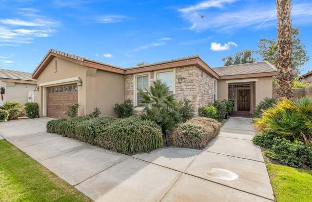 81835 Golden Star Way Gallery 4