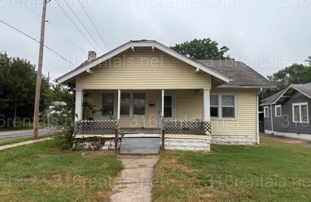 $875 - 2 bedroom / 1 bathroom - Single Family Home photos photos