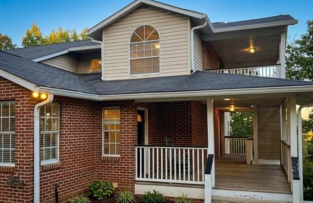 607 MORNING SUN DRIVE Gallery 2