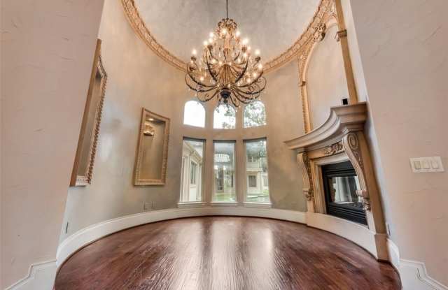 5150 Spanish Oaks Gallery 4