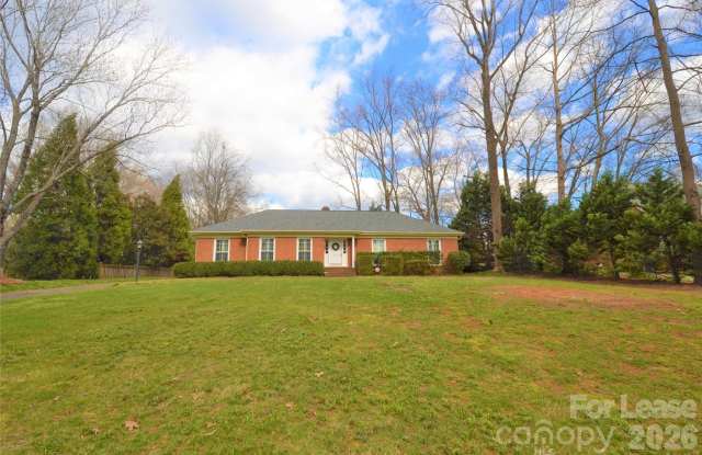 2409 Huntingtowne Farms Lane Gallery 2