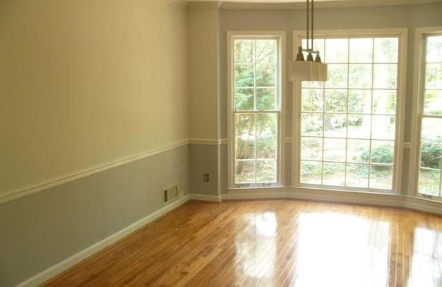 1602 Wellshire Lane Gallery 2