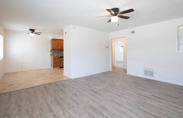 *OPEN HOUSE: 8/22 10AM-12PM* 2BR in Carlsbad with a Garage + 2 Parking Spaces! photos photos