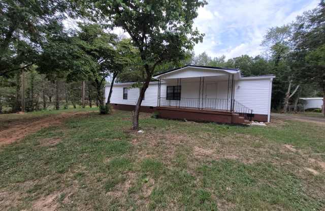 -For Rent - Hart County - Pineywoods Cr - Three Bedroom and Two Bathroom Home photos photos