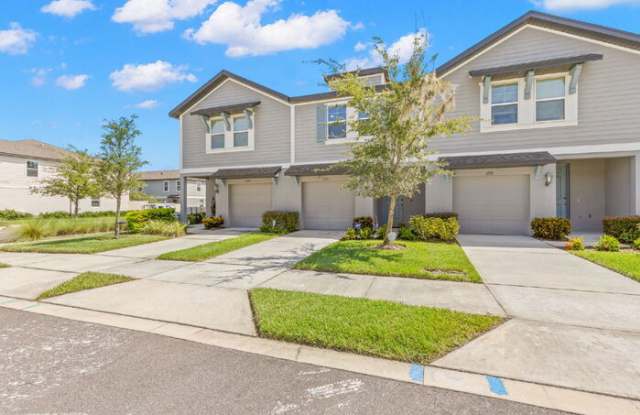 2717 Chestnut Creek Place Gallery 3