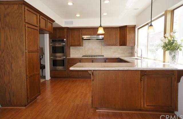 17151 Twain Lane Gallery 3