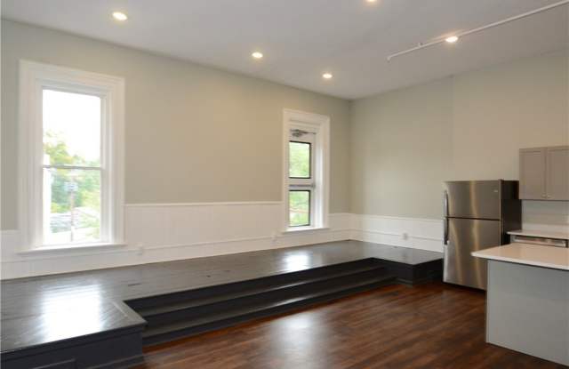 111 S Main Street Gallery 2