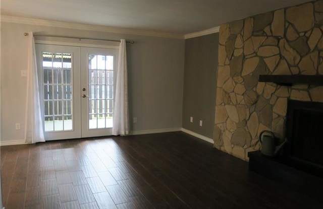 1719 E Grauwyler Road Gallery 2