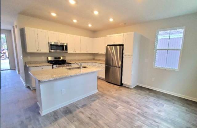 Spacious 4BR House in Little River Gallery 4